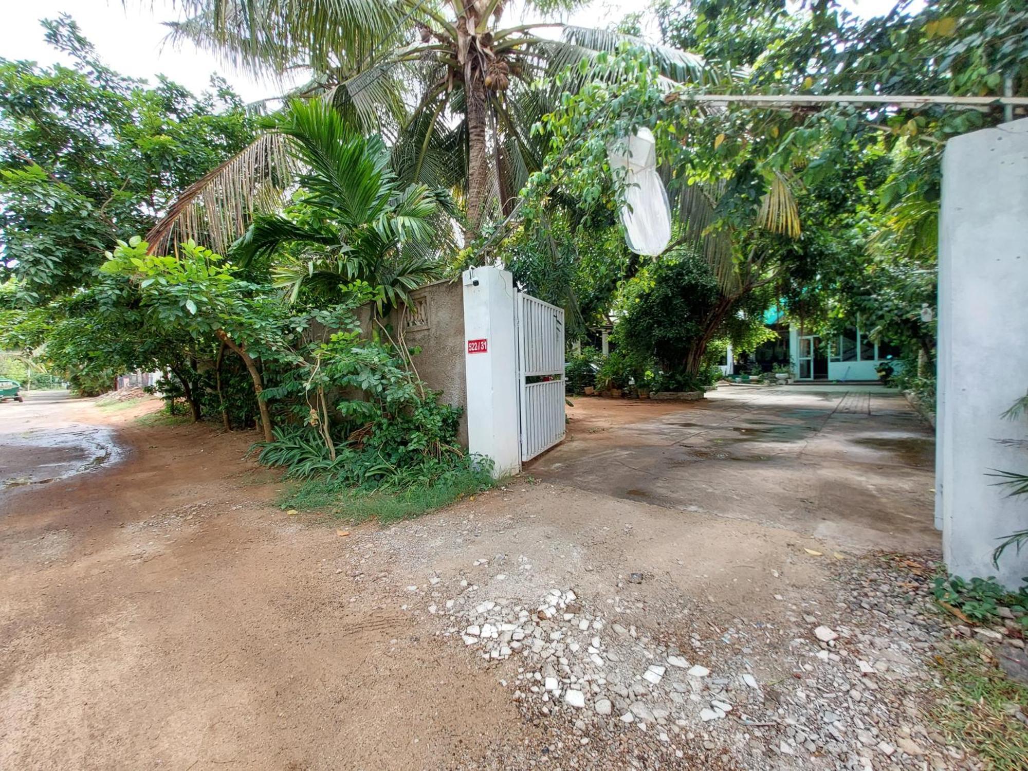 Lake Wave Hotel Anuradhapura Luaran gambar