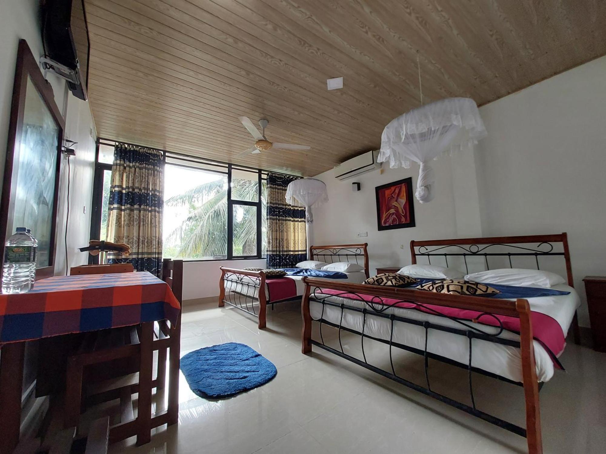 Lake Wave Hotel Anuradhapura Luaran gambar